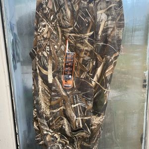 Men hunting pants